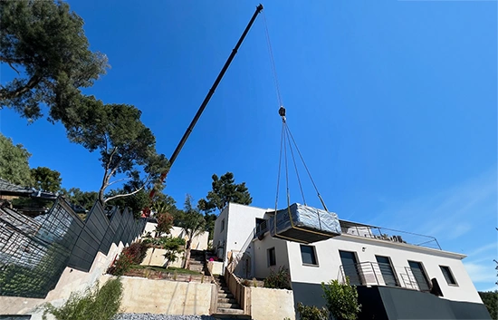 Installation grutage de spas extérieurs de luxe à Fréjus