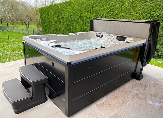 Vente de spas Giovanni Riboli à Brignoles, Trans-en-Provence, Draguignan, Fayence Saint-Raphaël